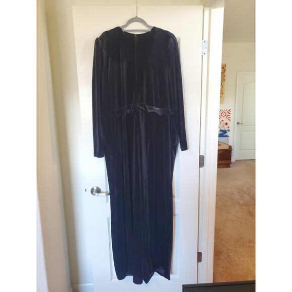 Eloquii Velvet Black Stretch Comfy Puff Sleeve Wide Leg Jumpsuit, Plus Size 24 - Picture 10 of 13
